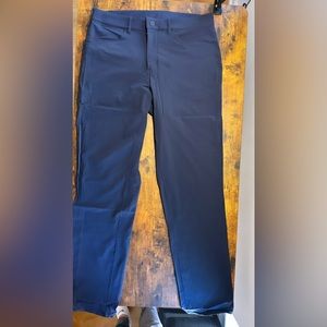 Alo Day & Night Pants - Navy - 33L